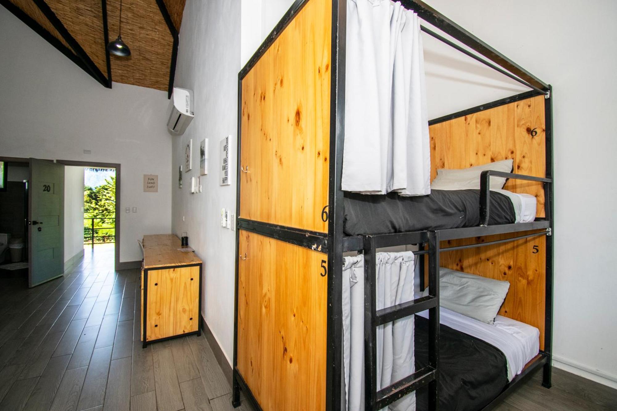Hotel Yuli *